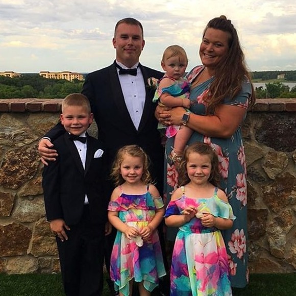 Meet your Posher, Miralice - Picture 1 of 1